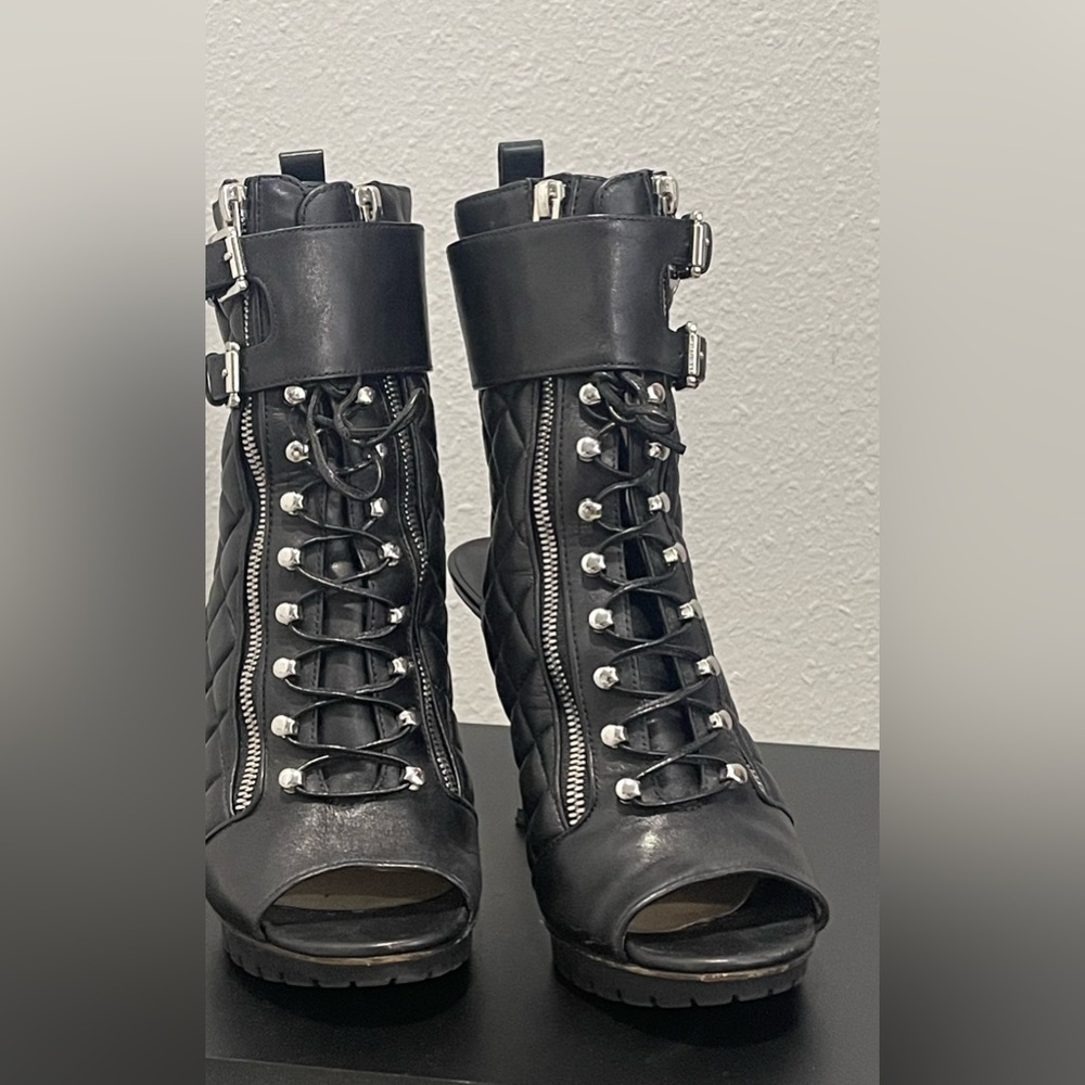 Michael Kors Black Quilted Lace Up Zip Stiletto Bootie Boots - Picture 2 of 15